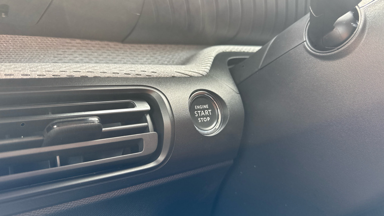 Citroen C3 Aircross 1.2 Hybrid [145] Max 5dr e-DCS6 Petrol Hatchback